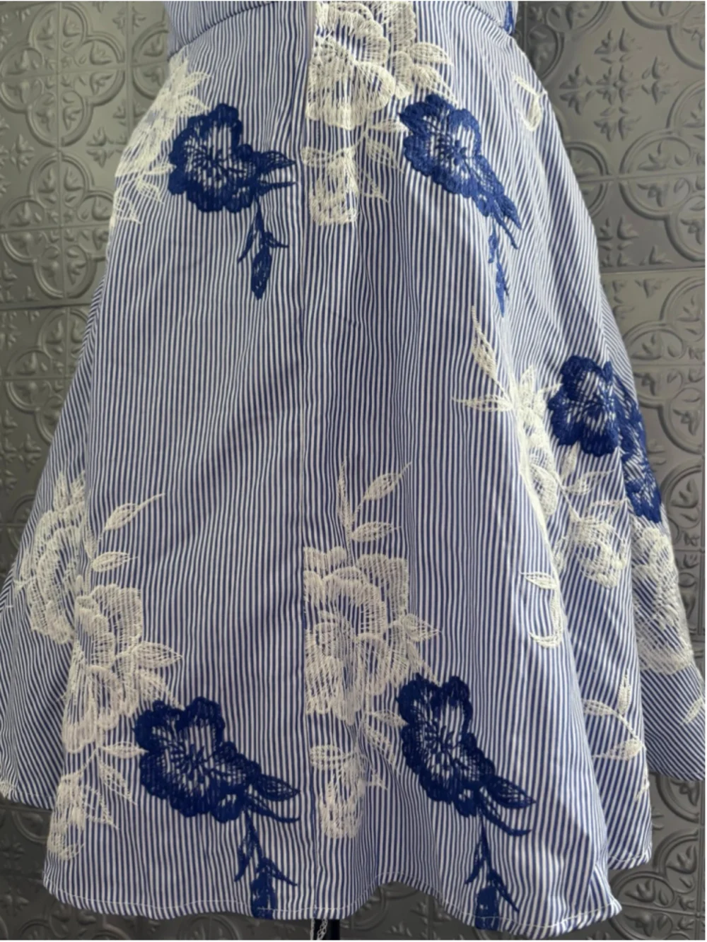 Rare Editions formal Blue and White Floral Kids Dress. Size 16 girls 2 xs woman